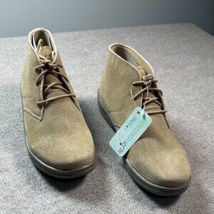 Apex Women's Paige A501 Tan Suede Causal Boot Size 6.5 MDE